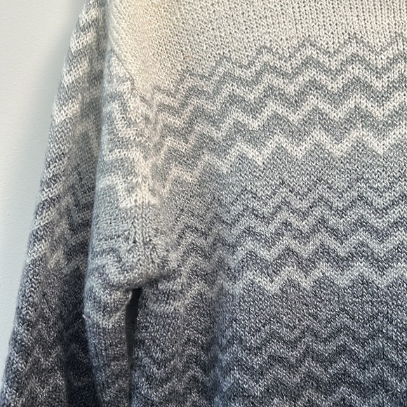 Carolyn Taylor Women’s Long Sleeves turtleneck Knit sweater size Large - Picture 6 of 8